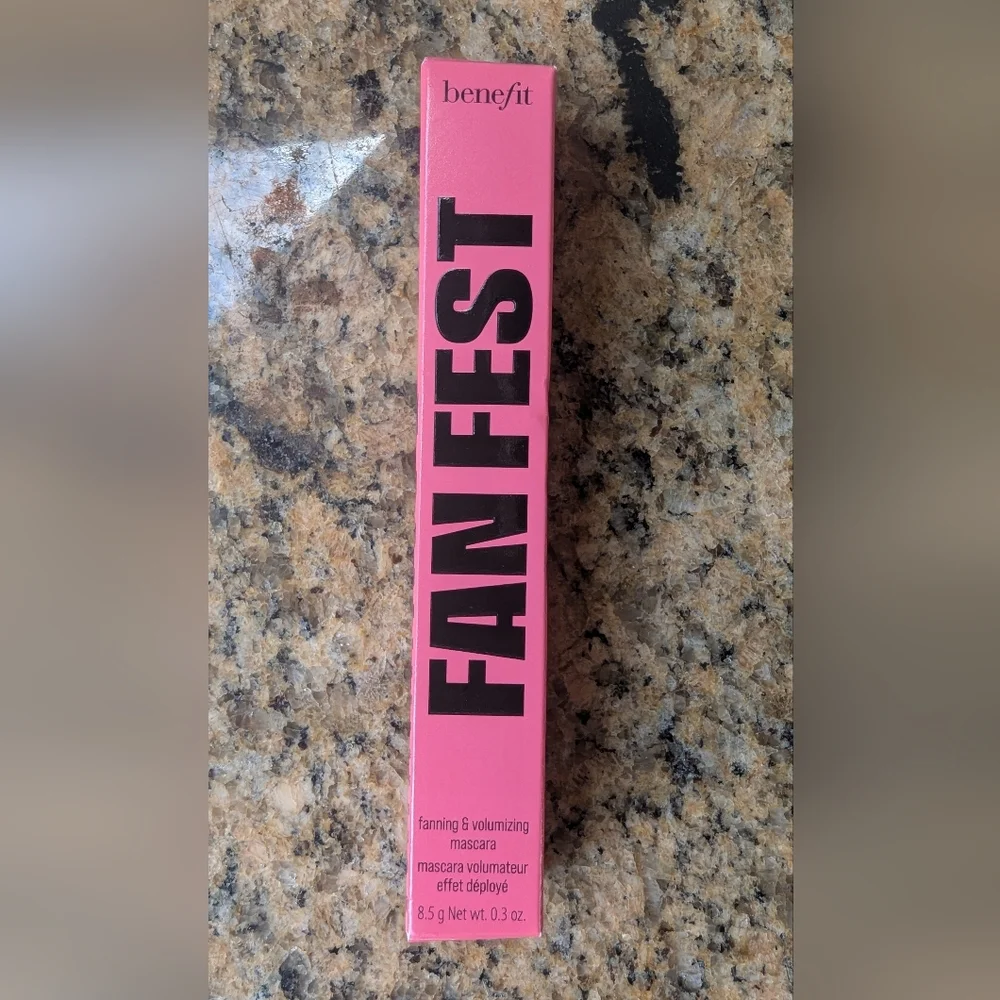 Benefit Fan Fest Waterproof Volumizing Mascara NIB